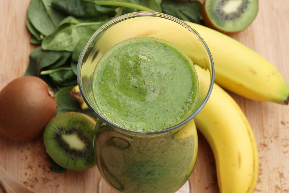 A Miraculous Smoothie For Kidneys And a Detox Water to Have a Flat ...